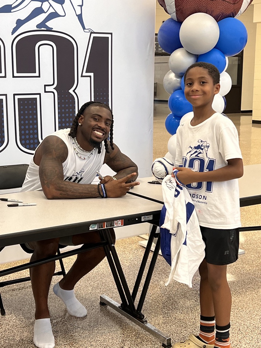 Tyler signing